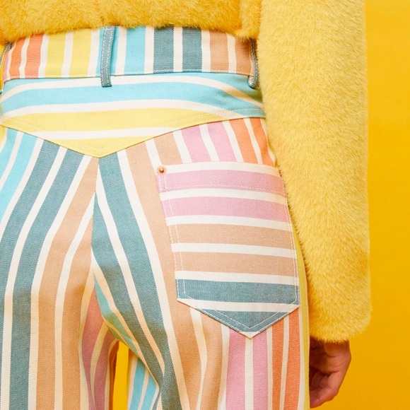 Printed Mom Denim Pants - Picture 3 of 5